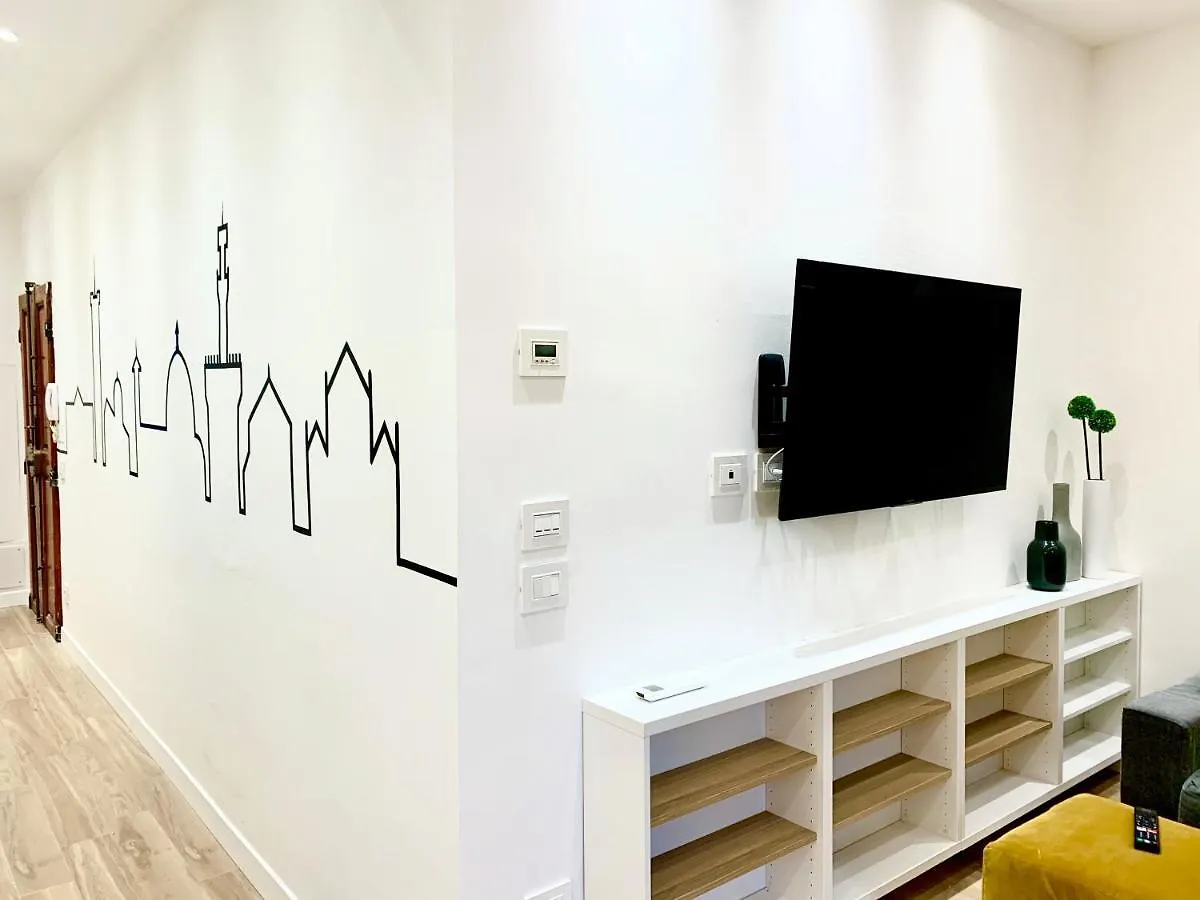 Nr8 - Santa Croce Apartment Florence Italy