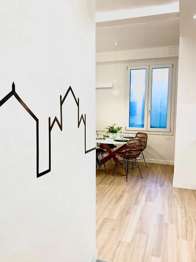Nr8 - Santa Croce Apartment Florence 0*,